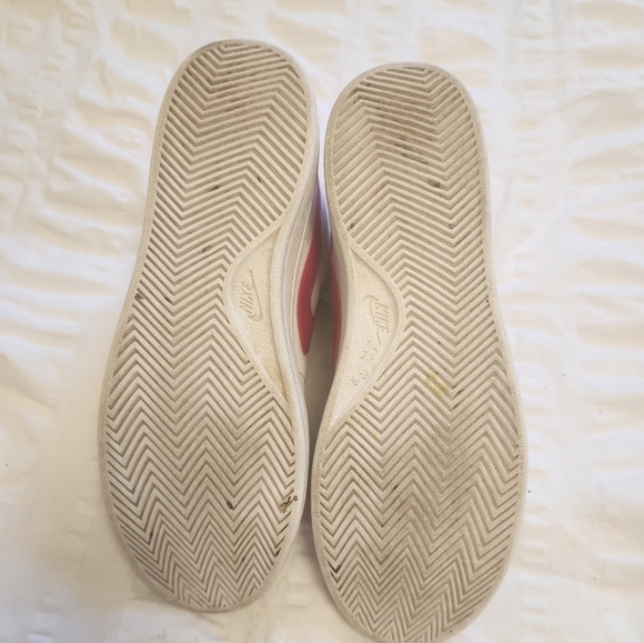 Womens Nike high top size 8 - Picture 3 of 5